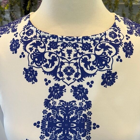 Ginny Blue and white mandala dress - Picture 5 of 11